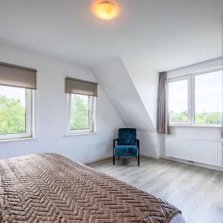 Prázdninový dům Stylish Texel Escape With *