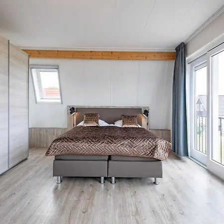 Stylish Texel Escape With * Den Burg