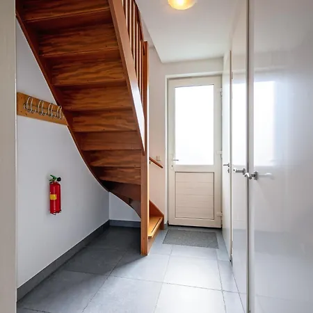 Dom wakacyjny Stylish Texel Escape With