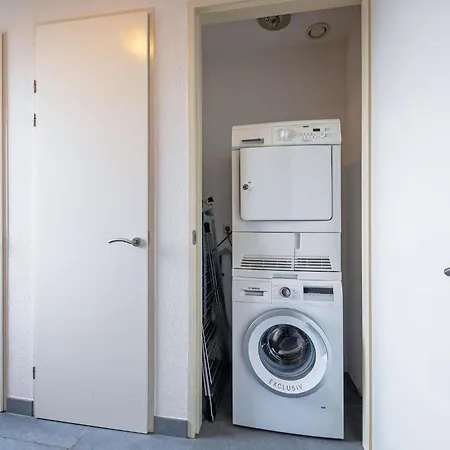 Stylish Texel Escape With *