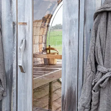 Σπίτι διακοπών Stylish Texel Escape With